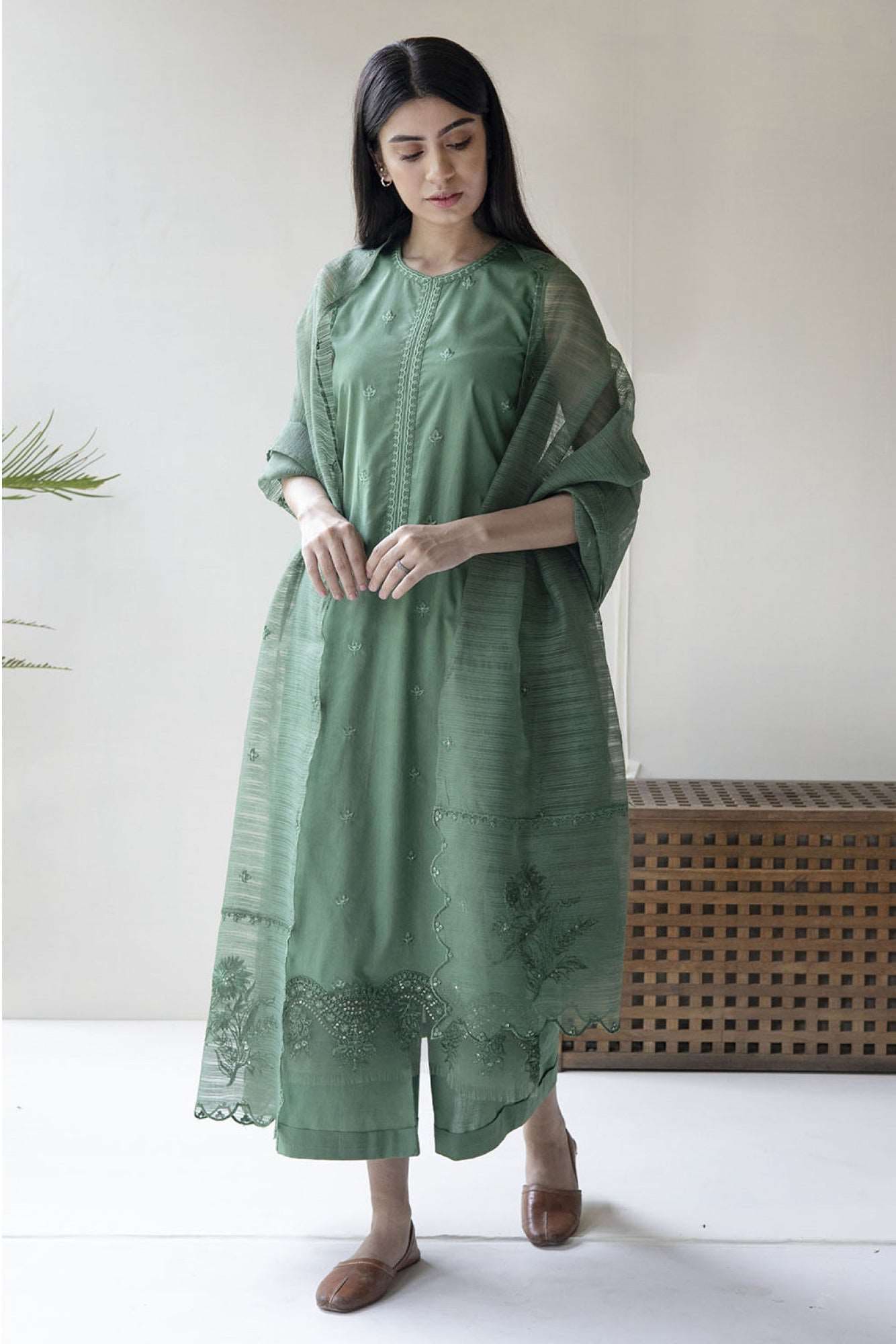 DYOT - 3PC LAWN EMBROIDERED SHIRT WITH ORGANZA DUPATTA AND TROUSER